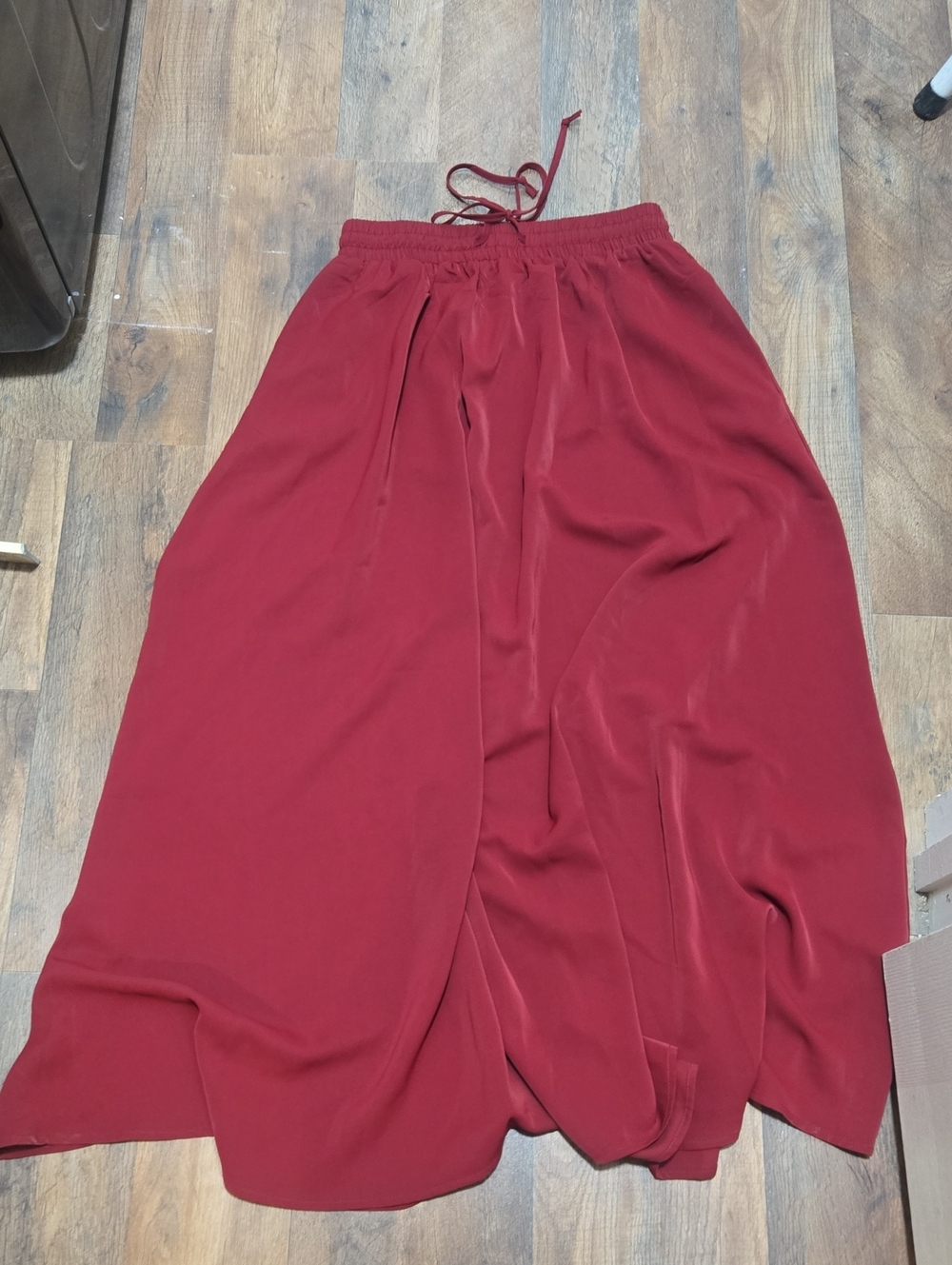 Source Unknown Burgundy Elastic-Waist Maxi Skirt